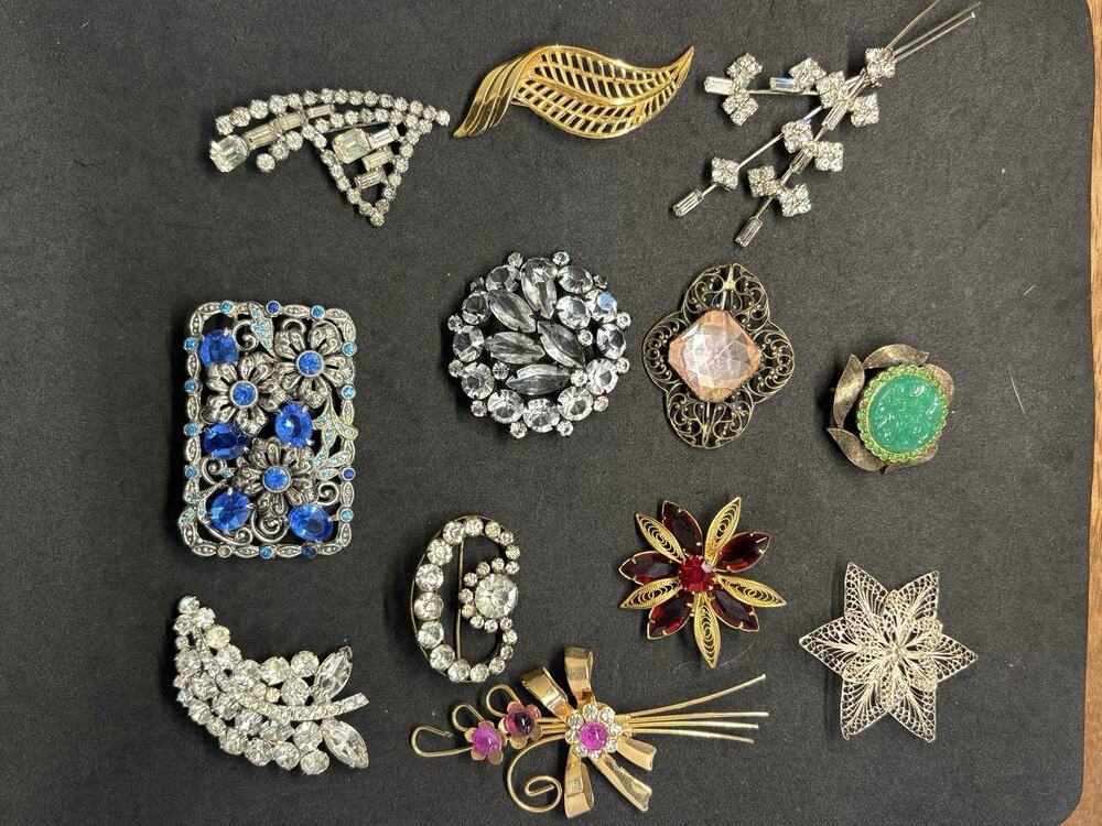 Vintage Costume High End Rhinestone Czech Open Back Trifari Brooch Jewry Lot